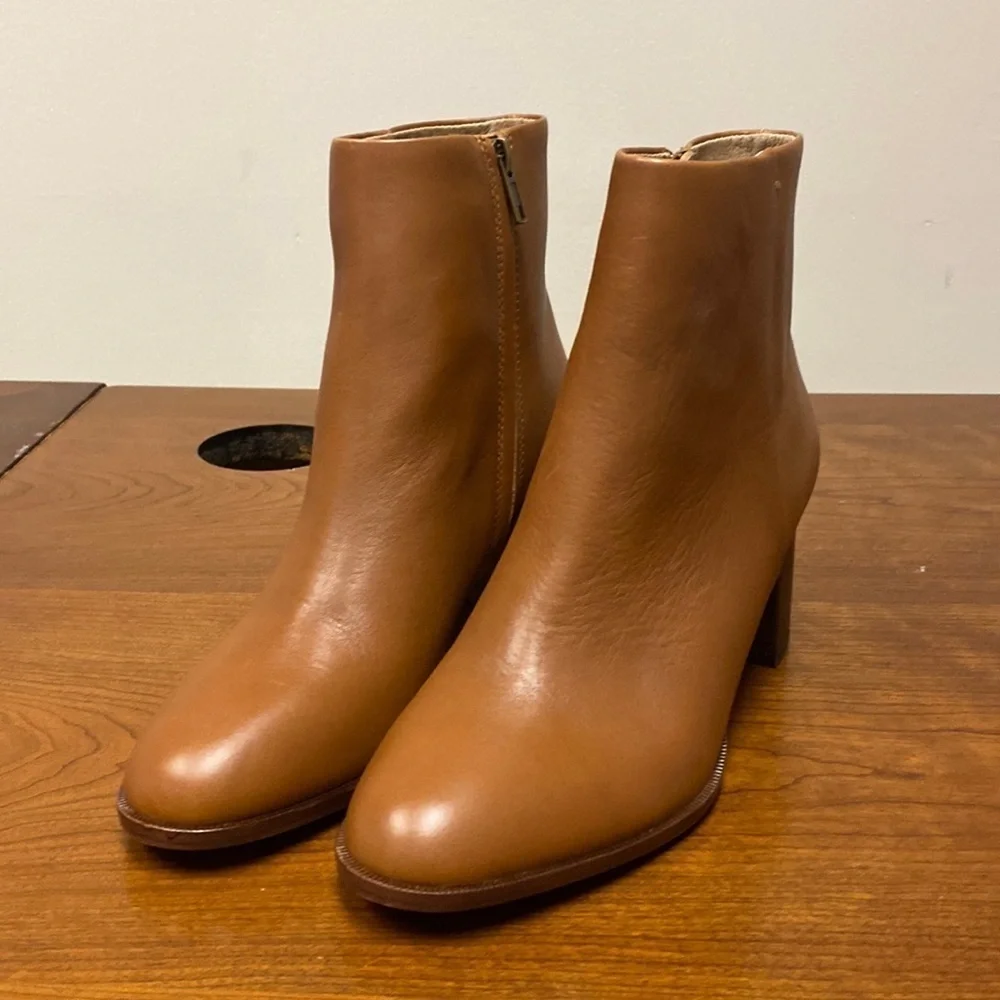 Madewell The Mira Side-Seam Ankle Boot in Leather NH201 - Picture 4 of 6